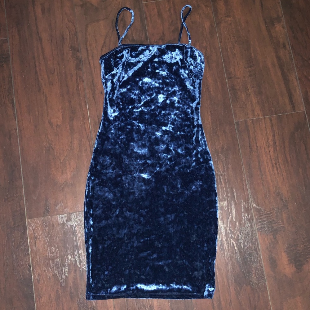Fashion Nova Velvet Dress